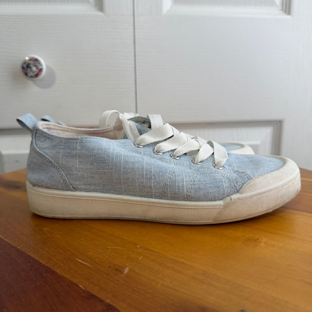 Sugar Festival blue lace‎ up sneakers size 6